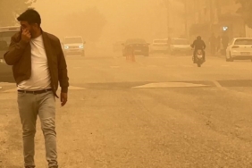 Toz bulutu Şanlıurfa semalarını kapladı