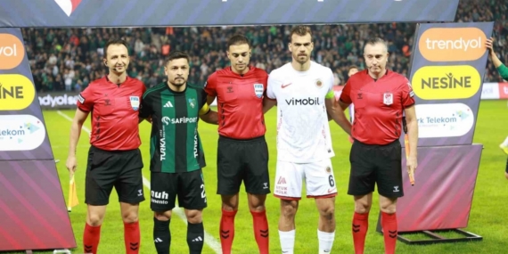 Trendyol Süper Lig: Kocaelispor: 0 - Gençlerbirliği: 0 (Maç devam ediyor)