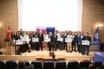 Uşak Üniversitesi yenilikçi fikirlerle geleceğe yön veren gençleri ödüllendirdi