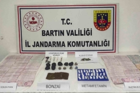 Uyuşturucu satıcısından 133 bin lira ele geçirildi