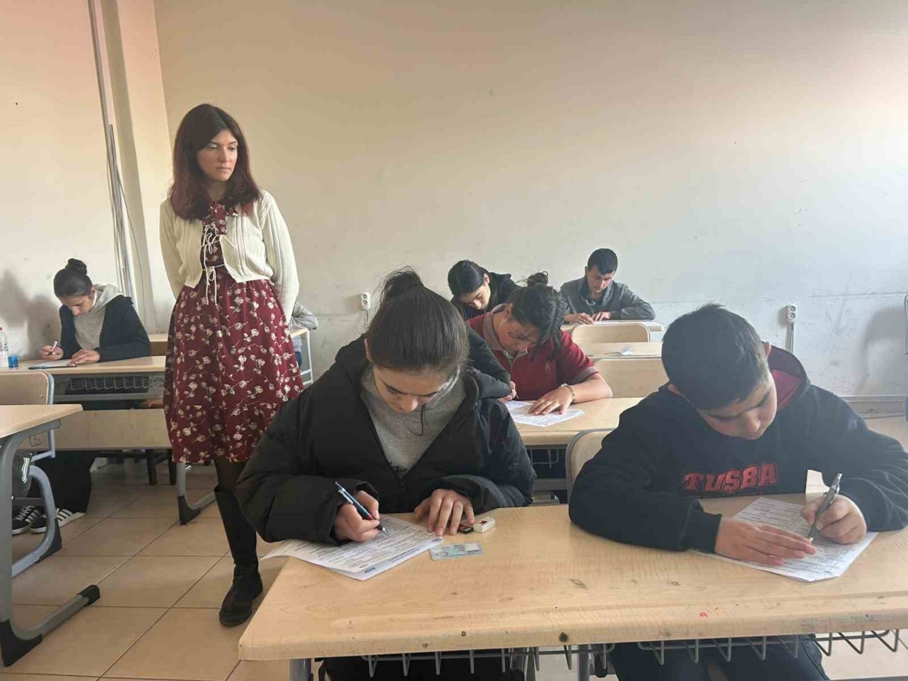 Vanlı öğrenciler ve yetişkinler kitap okuma yarışmasında buluştu