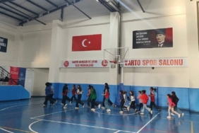 Varto’da voleybol kursuna yoğun ilgi
