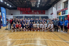 Voleybolda şampiyon belli oldu