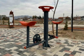 Yeni açılan park vandalların hedefi oldu