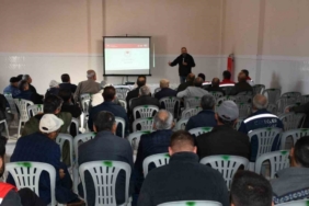 Yenipazar’da üreticiler şap hastalığıyla mücadele konusunda bilgilendirildi