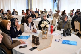 Yeşilyurt Belediyesi ‘Aile Mentörlüğü’ projesiyle Türkiye’de bir ilke imza attı