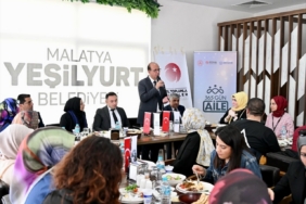 Yeşilyurt Belediyesi’nin ev sahipliği yaptığı ‘Aile Mentörlüğü’ eğitim programı tamamlandı