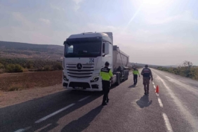 Yük taşıyan araçlara sıkı denetim