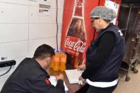 Yunusemre zabıtasından gıda denetimi