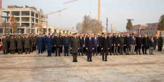 2. Cumhurbaşkanı İsmet İnönü törenle anıldı