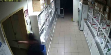 5 ay önce eski eşini silahla yaralamıştı: Dehşetin güvenlik kamerası ortaya çıktı