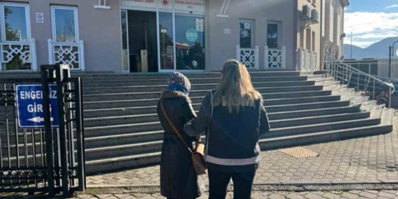 8 yıldır aranan FETÖ firarisi kadın Fethiye’de yakalandı