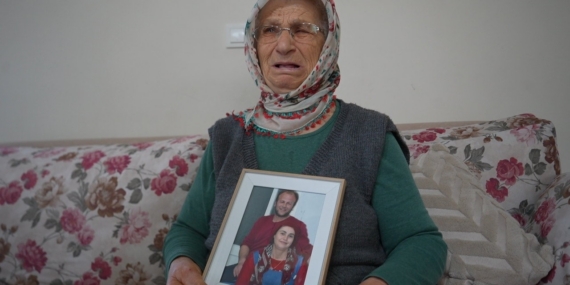 Adaleti görmeyi beklerken görme yetisinden oldu