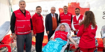 Adana kan bağışında her zaman ilk üçte