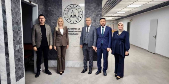 Adliyeye çocuk bekleme ve oyun odası kütüphanesi kuruldu