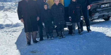 Ağrı’da sağlık ekipleri, kar ve tipiye rağmen hastalara ulaştı