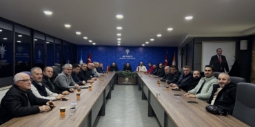 AK Parti Bilecik’te haftalık il yönetim kurulu toplantısı yapıldı