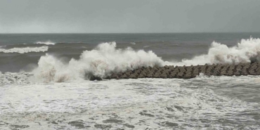Akçakoca’yı fırtına vurdu