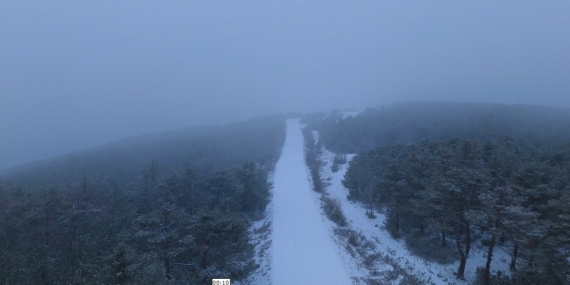 Akdağmadeni beyaza büründü, belediye ekipleri tedbirlerini aldı