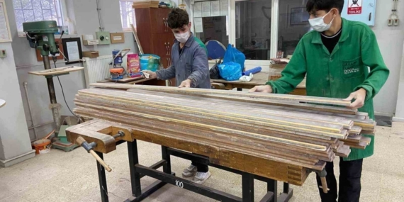 Akdağmadeni Meslek Lisesi hayırda yarışıyor