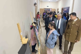 Alaşehirli öğrencilerden Filistin’e duygu dolu şiirlerle destek