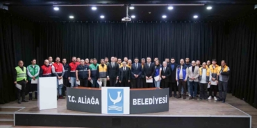 Aliağa’da orman yangınlarıyla mücadele eden personele teşekkür belgesi