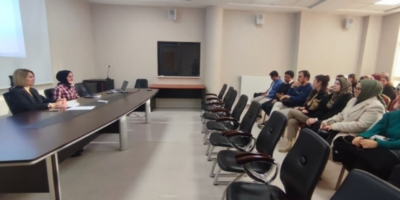 Altıntaş’ta öğrencilerin akademik başarısı masaya yatırıldı