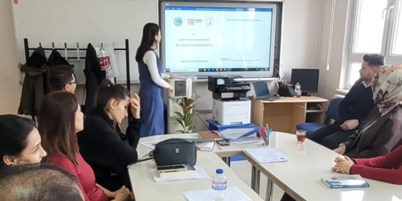 Altıntaş’ta "Okuyan Nesil" projesi tanıtıldı