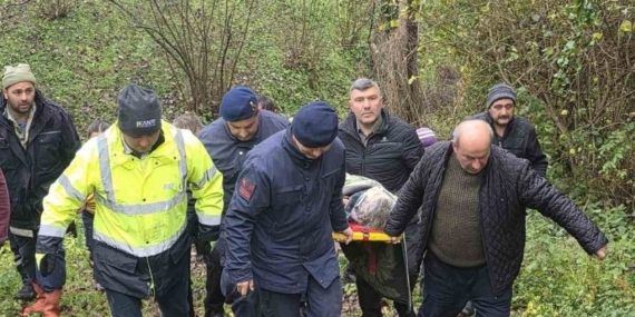 Alzheimer hastası kayıp kadın ormanlık alanda yaralı halde bulundu