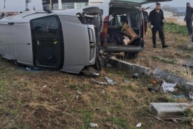 Amasya’da kamyonetler çarpıştı: 4 yaralı