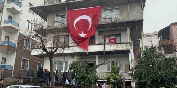 "Amca babam şehit oldu, başımız sağ olsun"