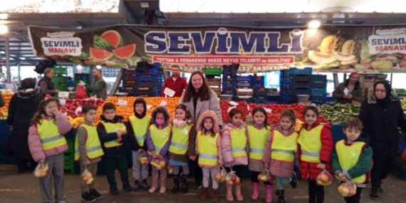 Anaokulu Öğrencilerinden Yerli Malı Haftası’na anlamlı ziyaret