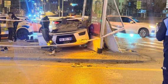 Ankara’da araçla motosiklet çarpıştı: 4 yaralı