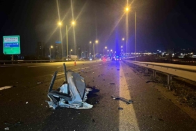 Ankara’da bir otomobil tırın altına girdi: 2 ölü 1 ağır yaralı