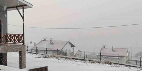 Ankara’da mevsimin ilk karı Beypazarı ilçesine yağdı