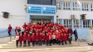 Antakya’da öğrencilere "Balık Yiyelim, Sağlıklı Büyüyelim Projesi" anlatıldı