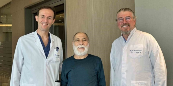 Aort damarı yırtılan Libyalı hasta, İzmir’de kapalı yöntemle tedavi edildi