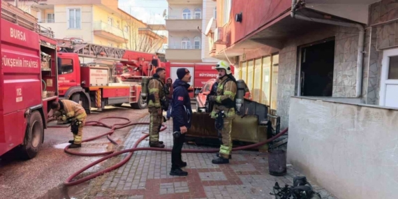 Apartman dairesinde yangın