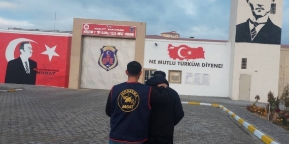 Aranan şahıs JASAT ekiplerine yakalandı