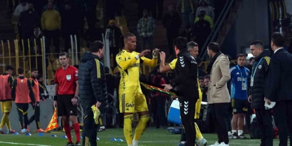 Archie Brown devam edemedi