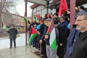 Ardahan’da cuma çıkışı Filistin’e destek açıklaması