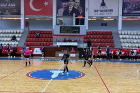 Armada Praxis Yalıkavakspor ikinci yarıya hazır