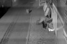 Arnavutköy’de küçük çocuğun tehlikeli oyunu kamerada