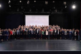 Atatürk Üniversitesi’nde bilimsel teşvik töreni düzenlendi: Başarılı Akademisyenlere ödülleri takdim edildi