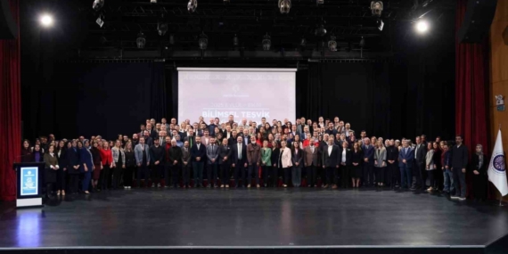 Atatürk Üniversitesi’nde bilimsel teşvik töreni düzenlendi: Başarılı Akademisyenlere ödülleri takdim edildi