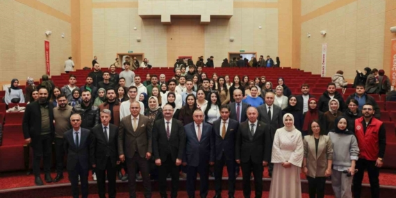 ATAÜNİ genç ofisten ufuk açan panel: "Fikirden aksiyona giden yol"