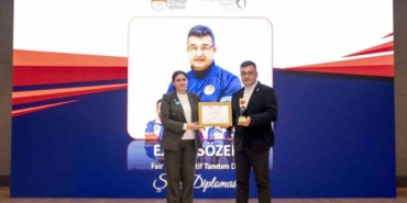 Avrupa ve dünya şampiyonu yetiştiren antrenör Ejder Sözen’e, ’Fair Play’ ödülü