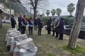 Ayancık’ta kadın üreticilere makine desteği