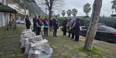 Ayancık’ta kadın üreticilere makine desteği