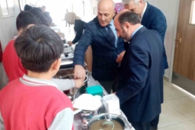 Aydıntepe’de öğrenciler yöresel lezzetleri tanıttı